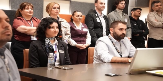 Sabiha Gökçen’de 24 Saatlik İnsanlık Nöbeti